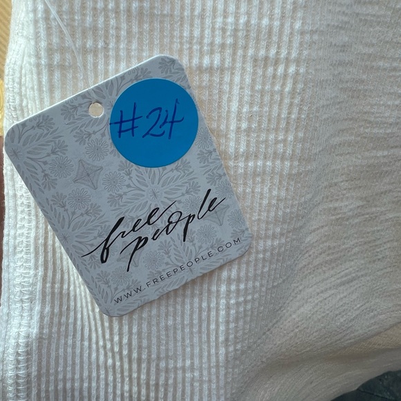 Free People, Medium, Painted White - Picture 4 of 5